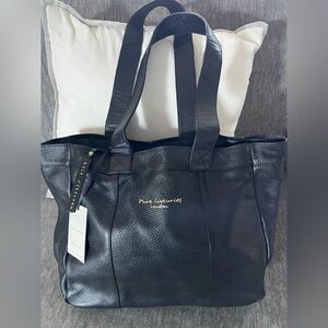 Leather tote